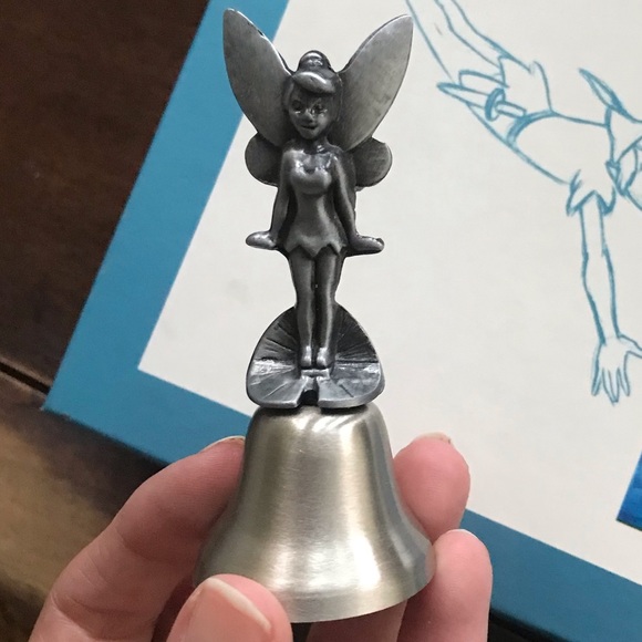 TINKERBELL DISNEY METAL BELL VINTAGE APPROX. 3” - Picture 3 of 7